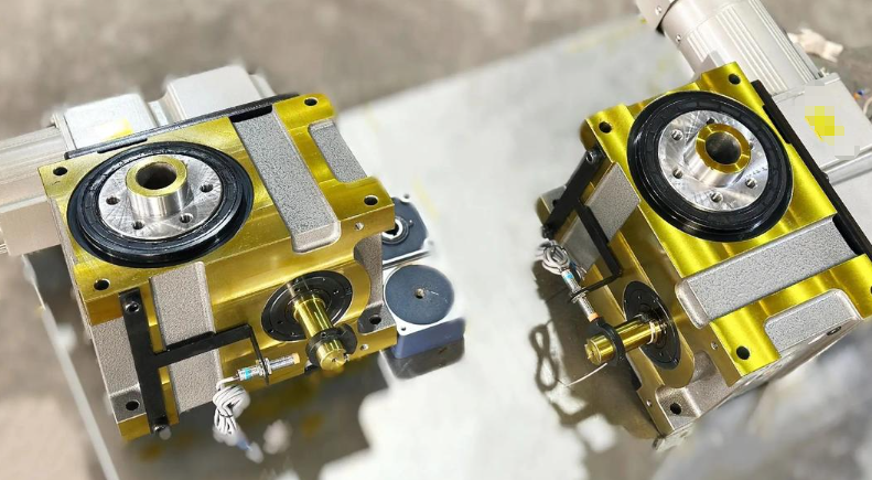 Cam Divider